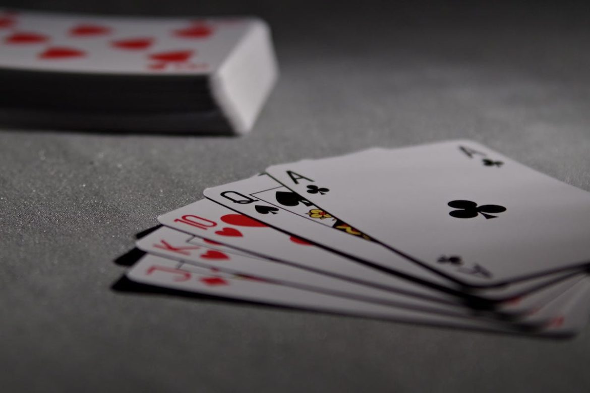 6 Reasons Why Poker Is The Most Exciting Card Game For Beginners